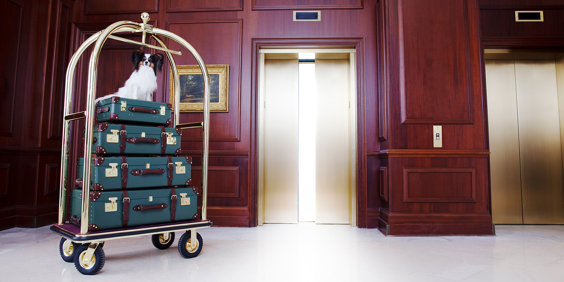 entry of nemacolin with bellhop cart