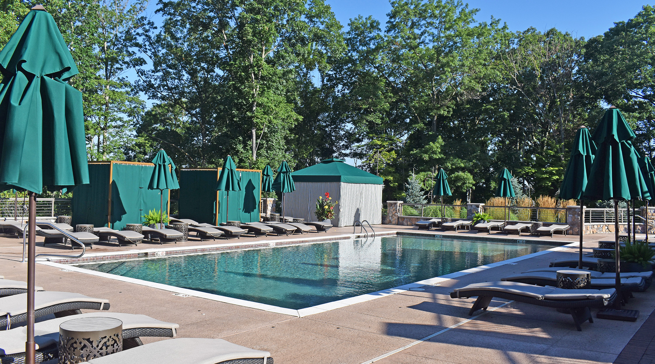 Cabanas and Spa Pool