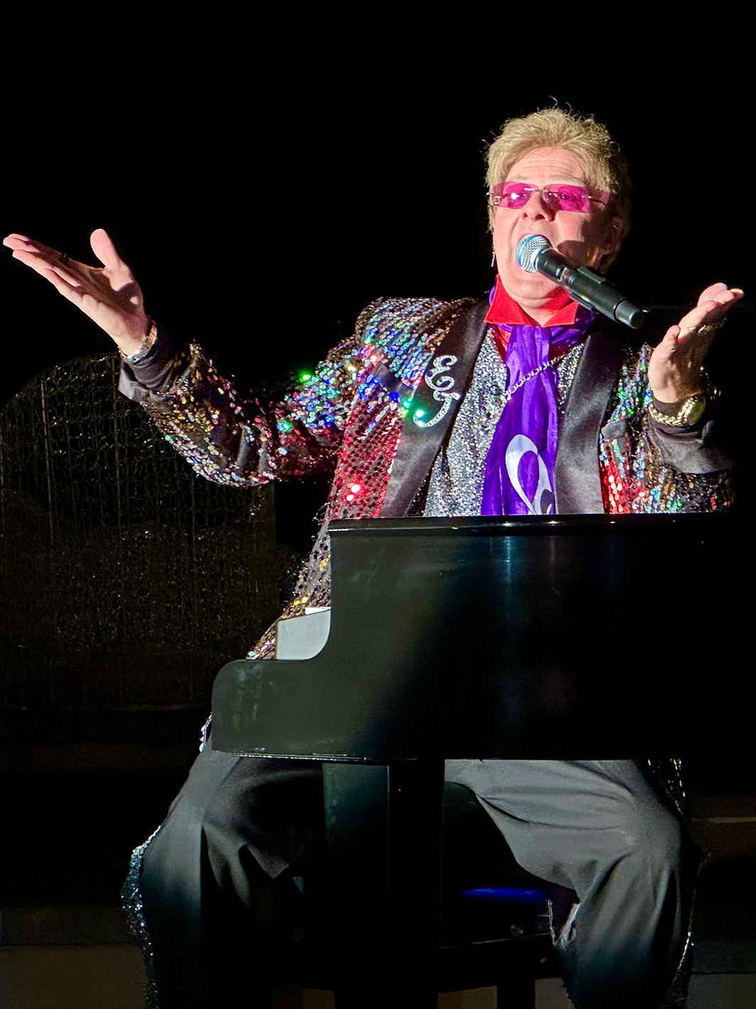 Light Up Nemacolin - Elton John Impersonator