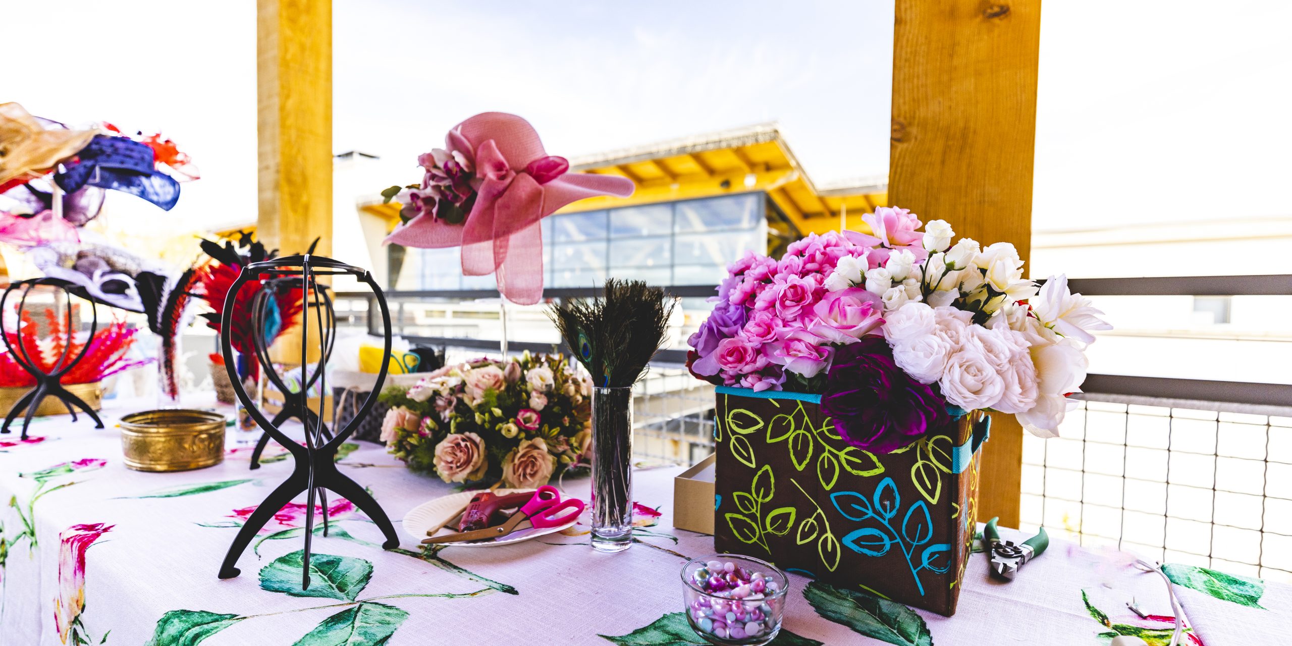 Kentucky derby hat table